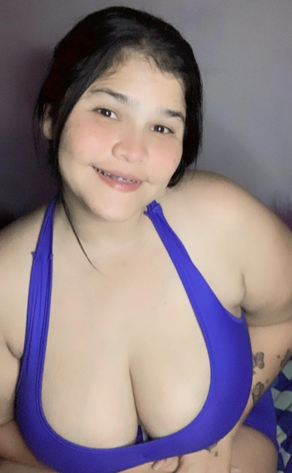 MASAJISTA EROTICA MODELO CURVILINIA TETAS XXXL FIESTA MORBO Y MAS