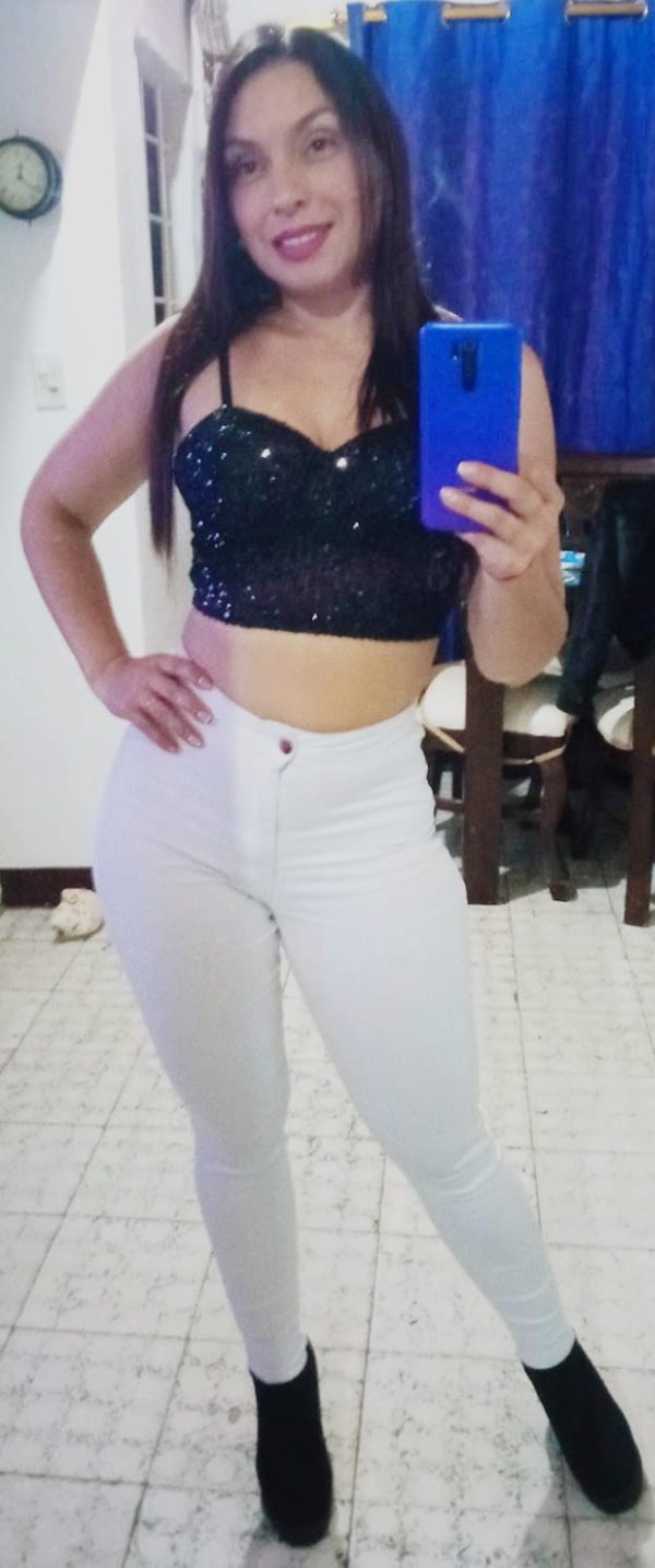 672847047 Emma REINA ARDIENTE, DIVERTIDA Y SEDUCTORA