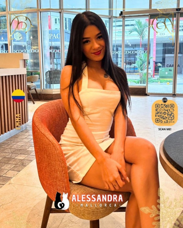 SENSUAL Y FIESTERA ESCORT EN MALLORCA, COLOMBIANA ARDIENTE.