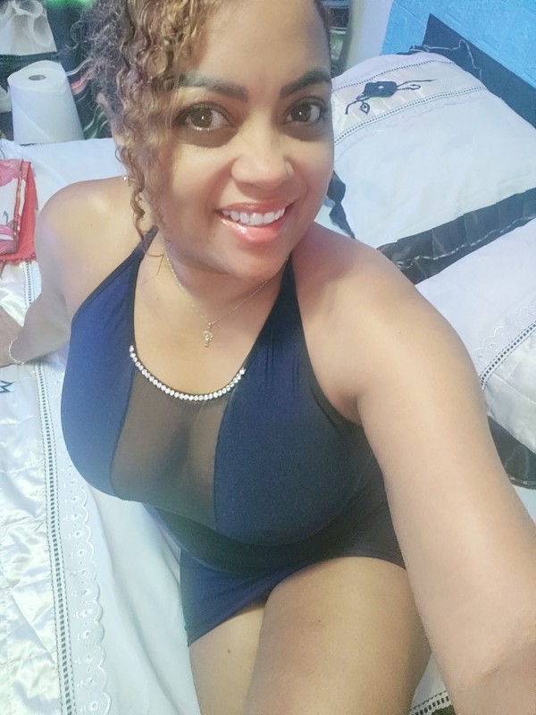 24hora en Delicias  mulata Brasileña