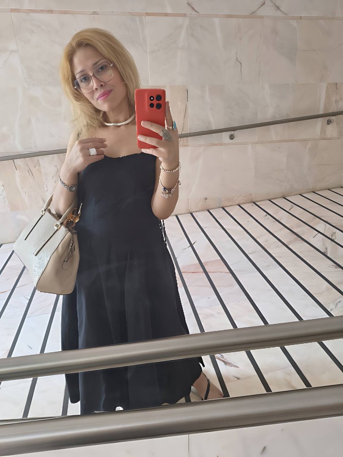 Sólo videollamada y venta de vídeos personalizado