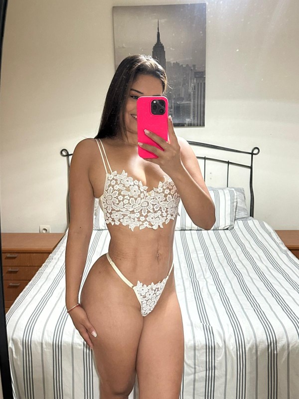 BELLEZA EXÓTICA PARAGUAYA, SEXY Y DELICADA EN VALLADOLID