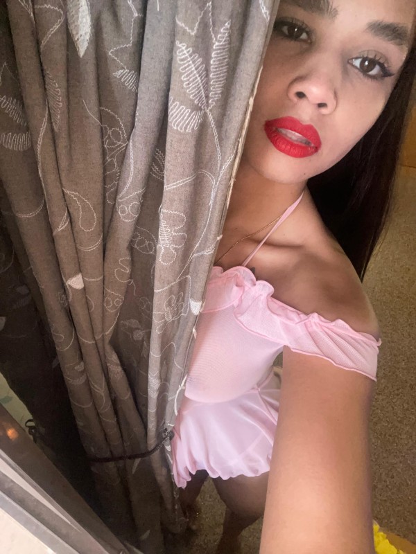 Hola soy Veróicas estoy de paso por elda