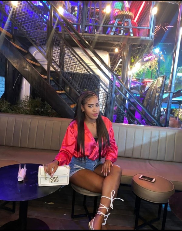 Jovencita cachonda