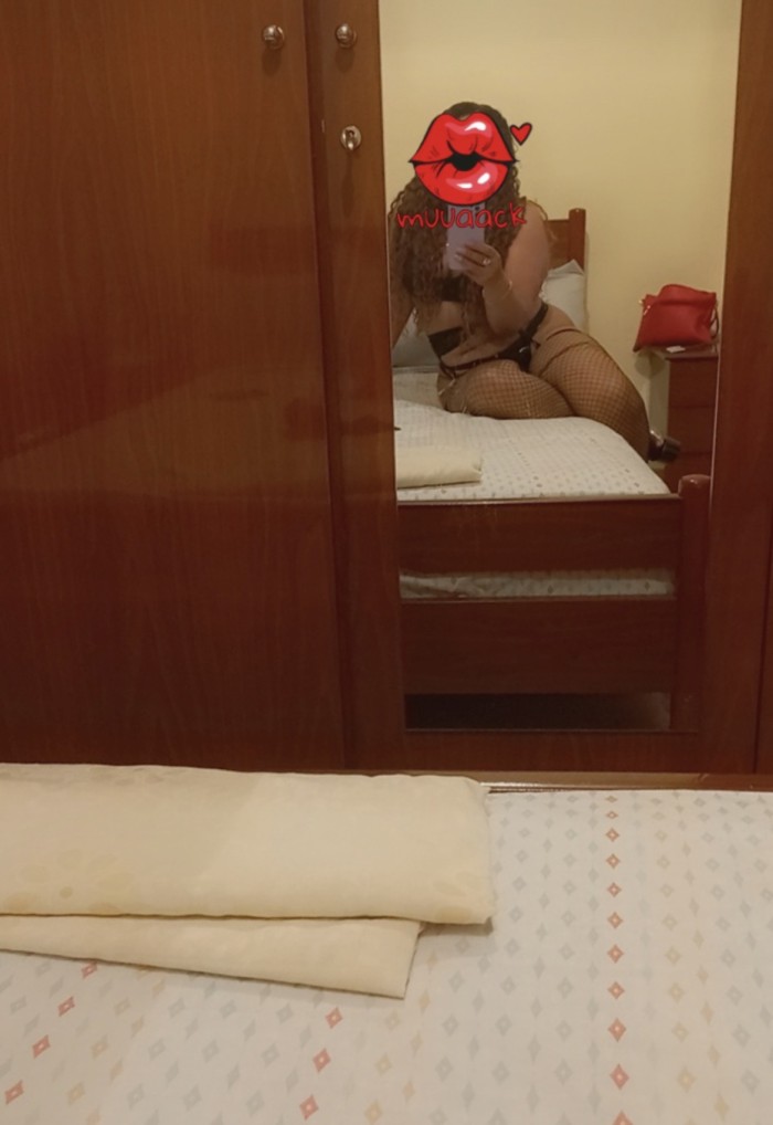 Karol  latina ven a visitarme y disfrutar de un buen ambiente