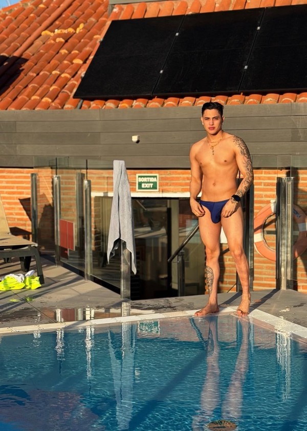 LATIN BOY 22CM LONG SESSIONS FISTIN,DRUGS