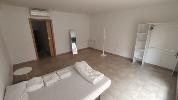 Alquiler habitación plaza Castilla con terraza