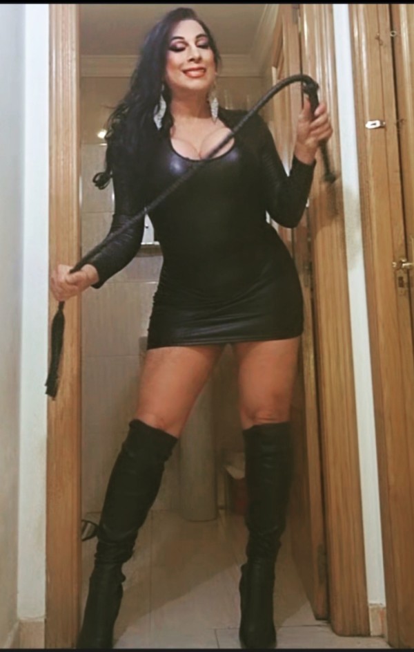 NOVEDAD LUGO TS PAMELA AMA SEVERA DOMINANTE FIESTERA ATRÉVETE