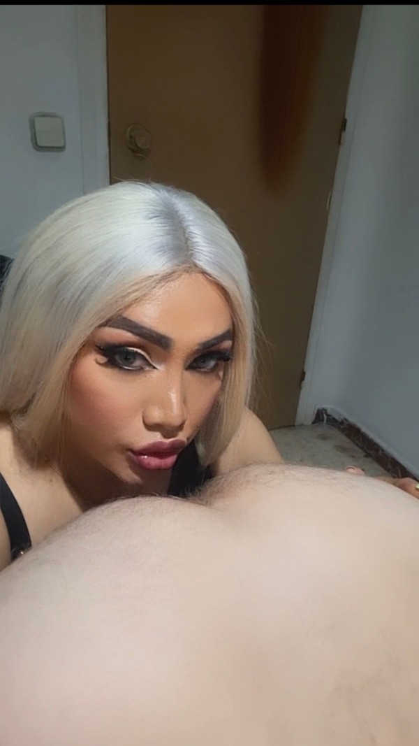 BESO NEGRO PROFUNDO ORAL SALIVADO, FIESTA, MORBO FANTASIAS VERSATI