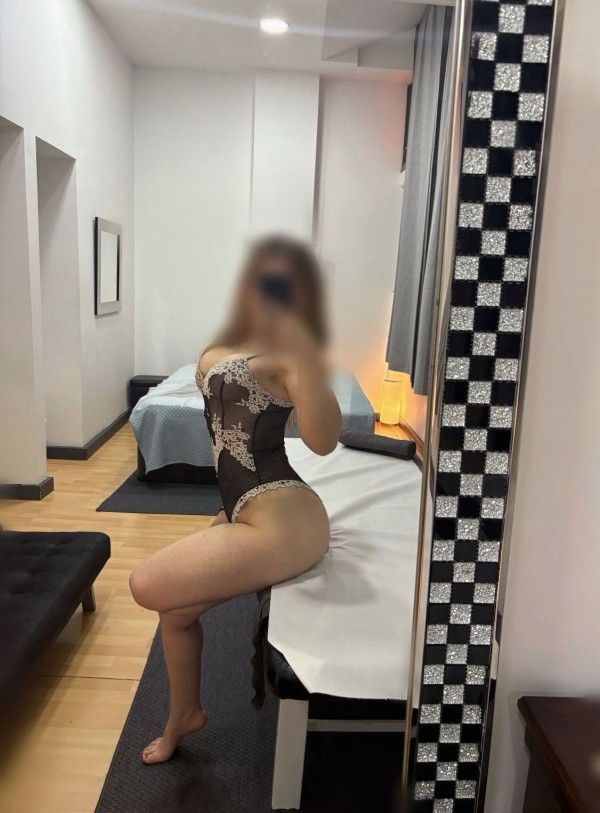 CANDENTE ESPAÑOLA  DIOSA DEL EROTISMO VIP
