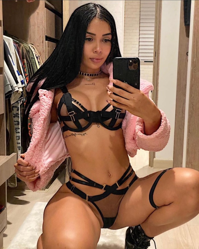 Brasileña primera vez en Málaga jovencita piso pv