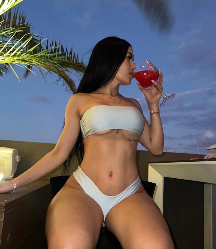 Brasileña primera vez en Málaga jovencita piso pv