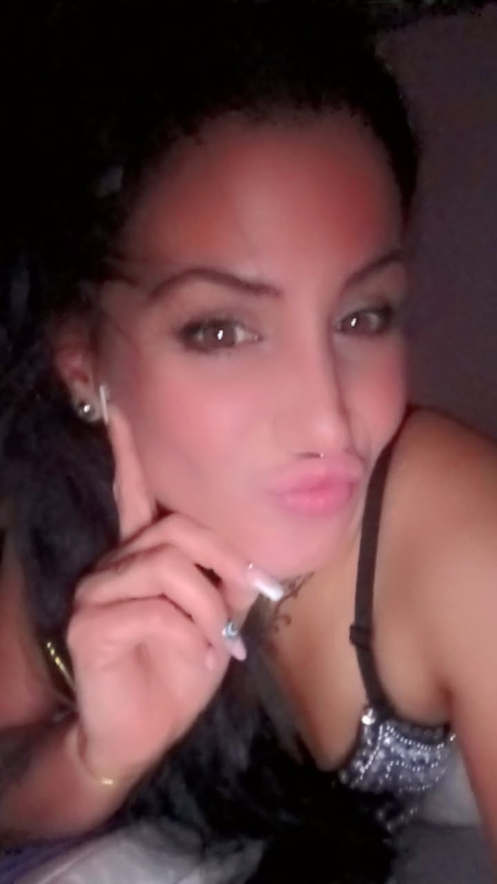 SOY LUNA SOY JOVENCITA Y SÚPER CAHONDA