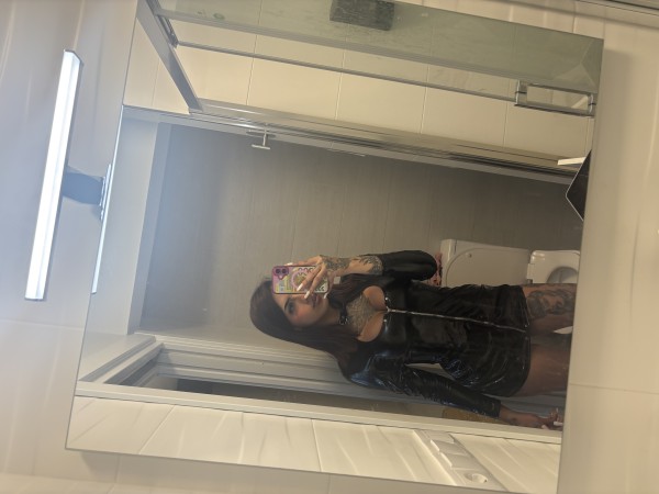 MADAME VALENTINA 603291069