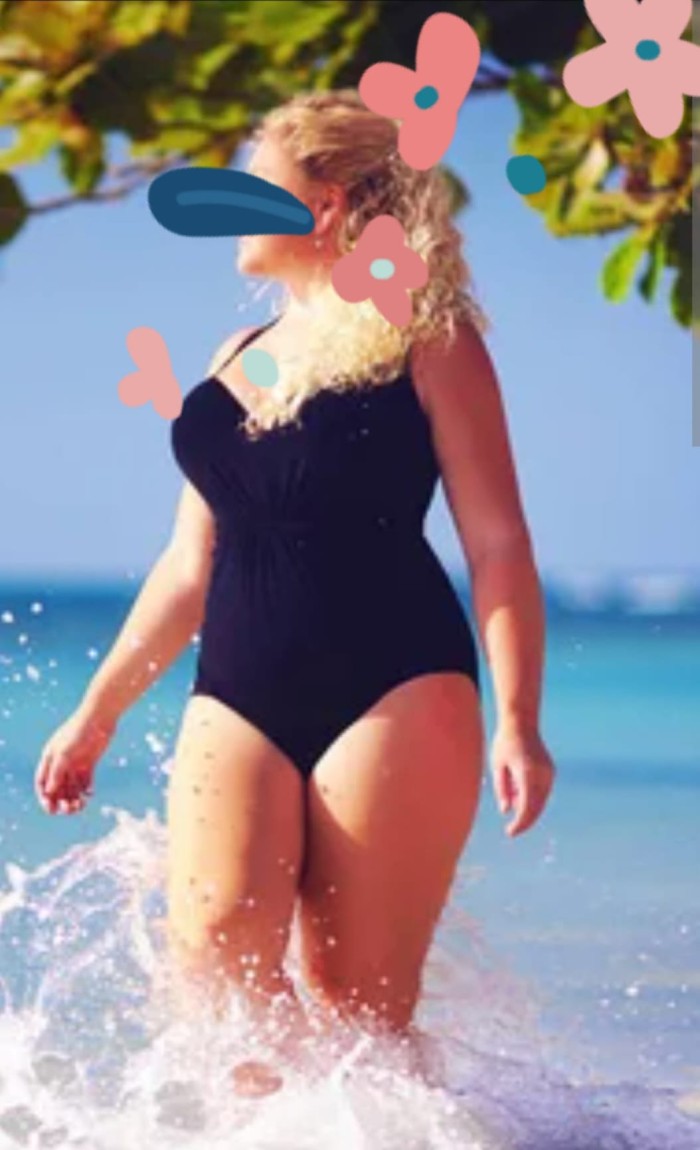 MADURITA RUBIA EXPLOSIVA 50 AÑOS RECIEN LLEGADA