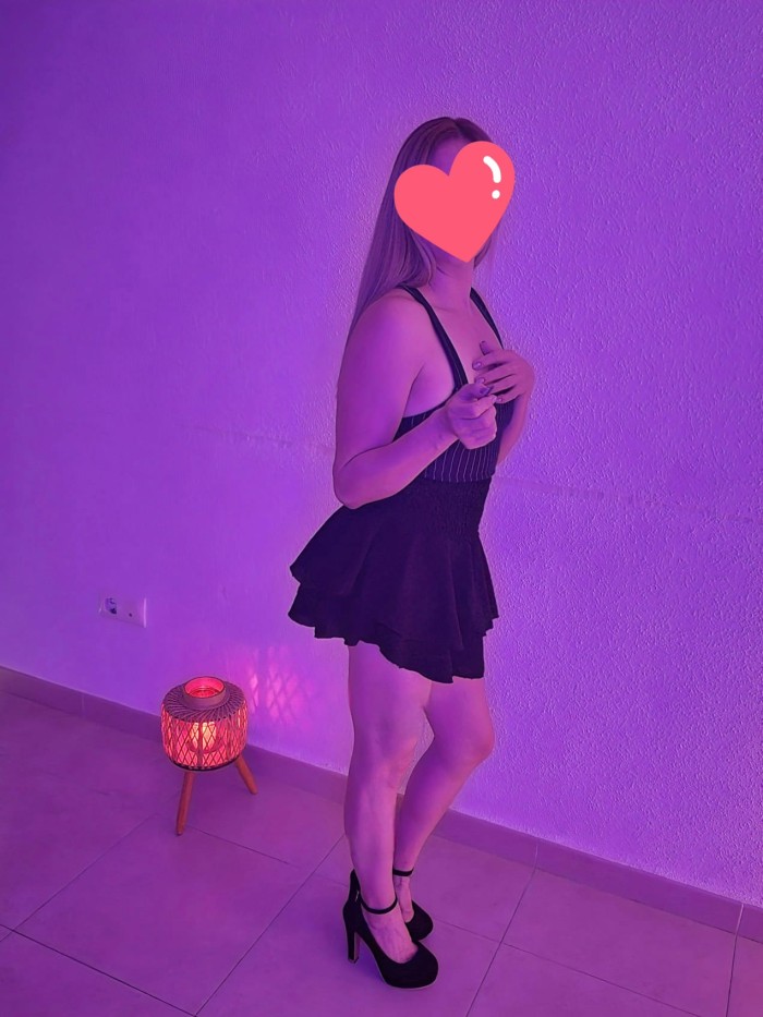 latina rubia guapa y con ganas en VERA