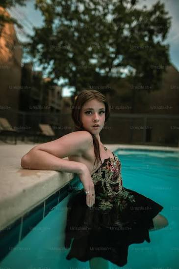 NUEVA CHICA LATINA 21 AÑOS 642242361