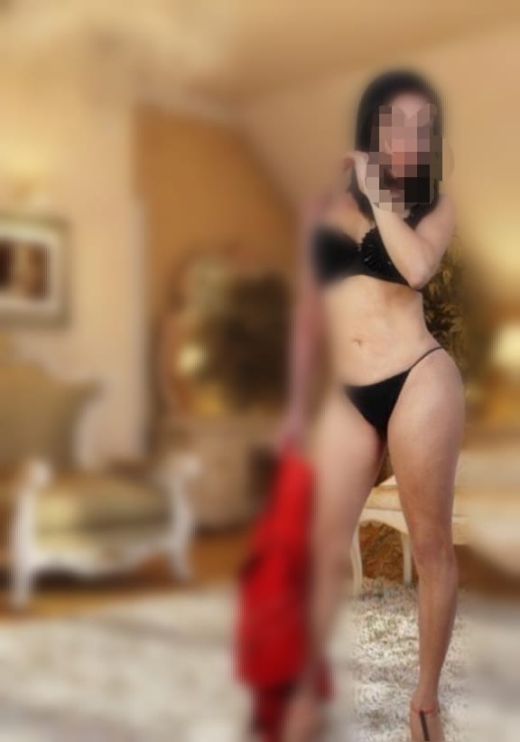 Chica morbosa.