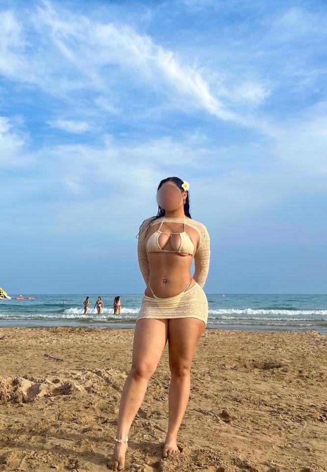 Sexy brasileña muy completa en Hospitalet