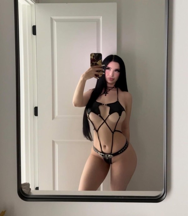 Samira una rica dama excitante y caliente