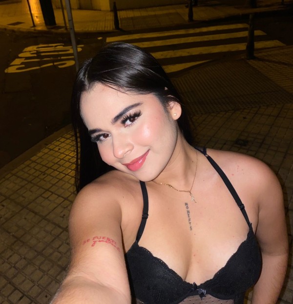 5 BABYS HERMOSAS Y UNA TRANS DIVINA, FIESTERAS A LLORET DE MAR