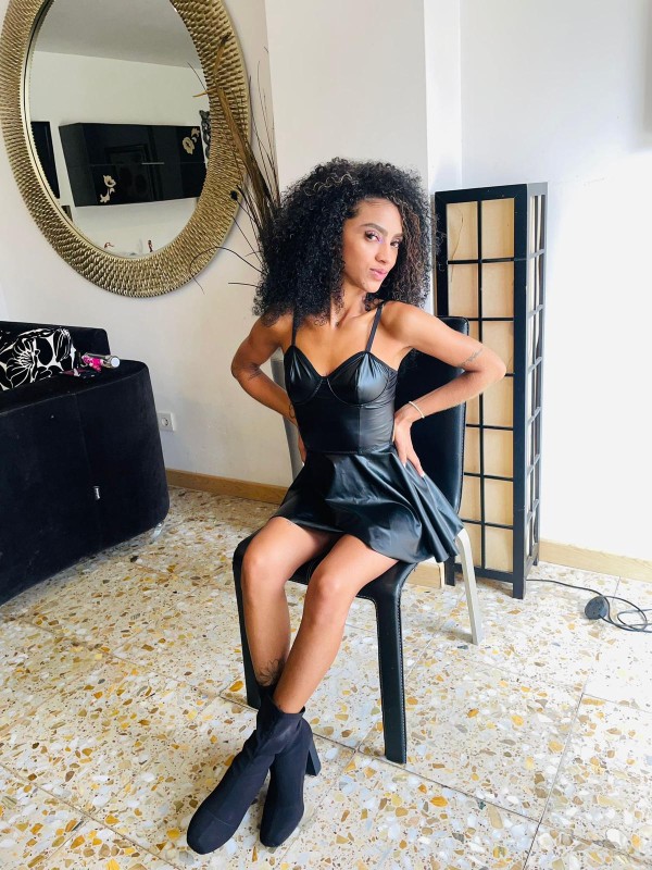 Amigas san pedro citas y salidas marbella estepona puerto banus benahavis