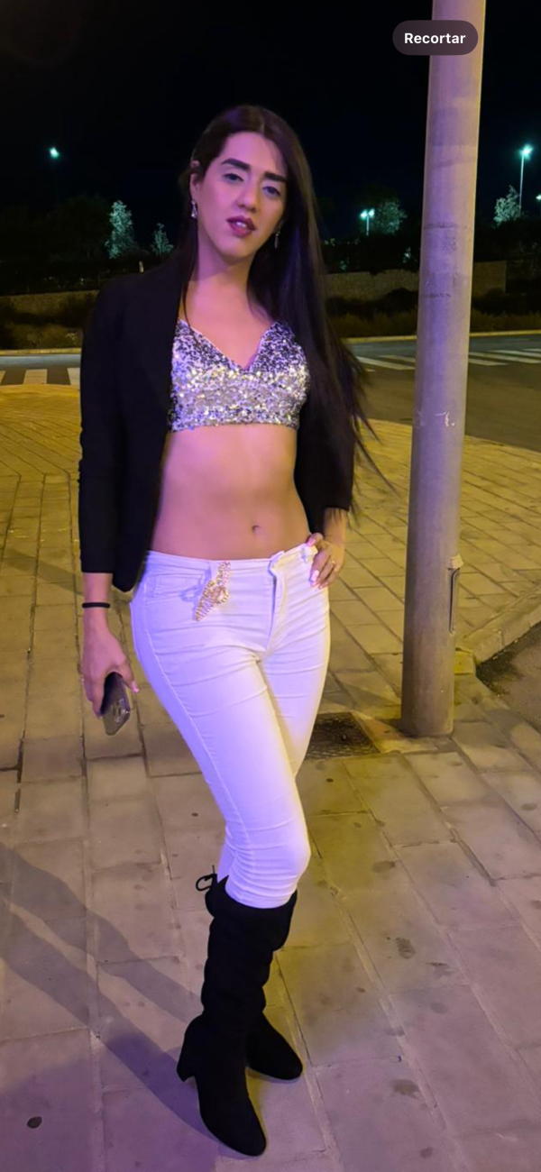 COLOMBIANA ESTOY AQUÍ PARA LOS FIESTEROS TAMBIÉN VIDEOLLAMADAS