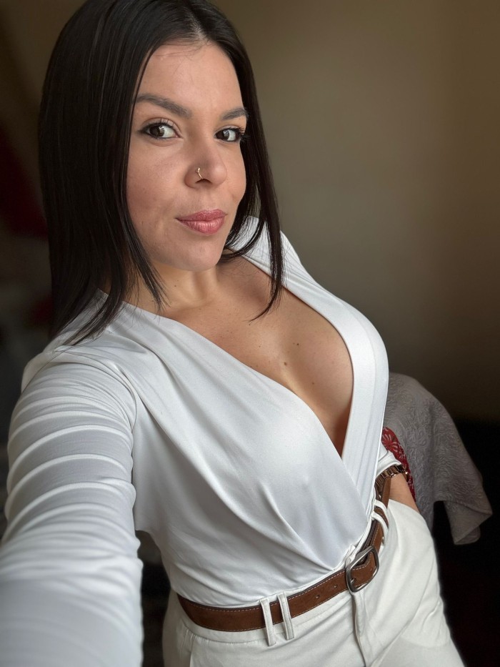 DULCE ENCANTO SENSUALIDAD Y ATENCIÓN PERSONALIZADA