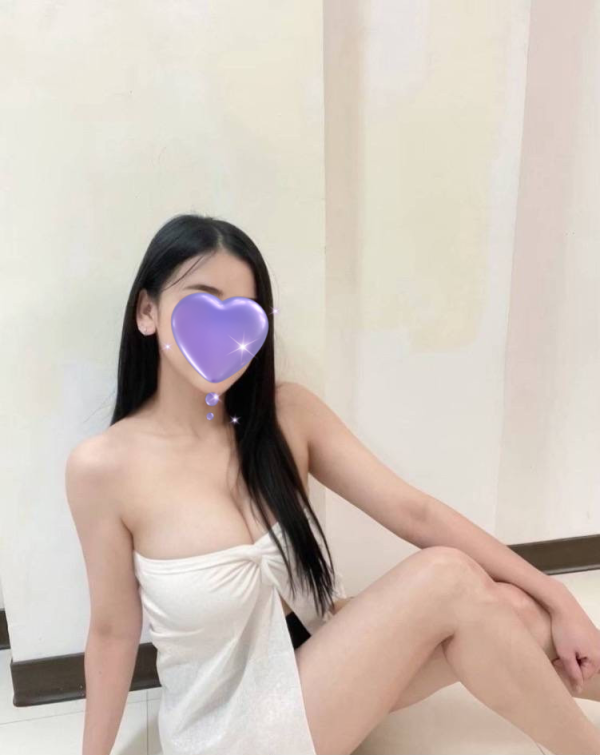 chicas sensuales cachondas cariñosas en Calella