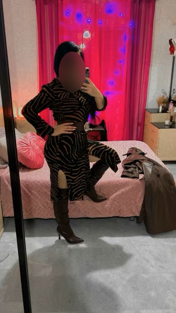 644148585 CORAL TODA APASIONADA, CACHONDA Y DIVERTIDA