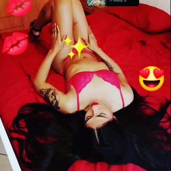 Recien llegada a España súper fiestera y completa!