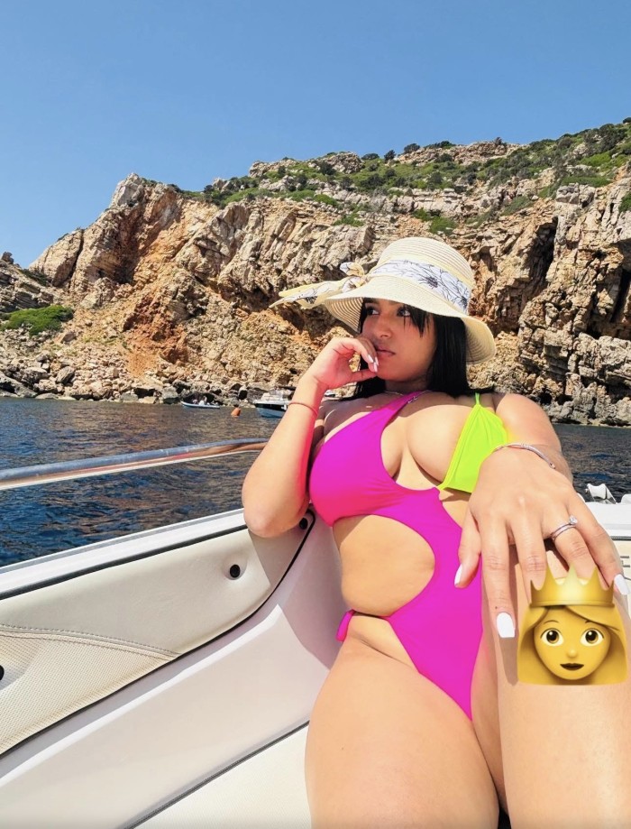 MELANY LATINA NOVEDAD NIÑATA