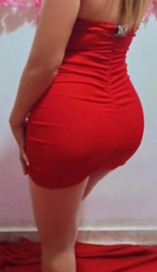 Risueña coqueta desconplicada