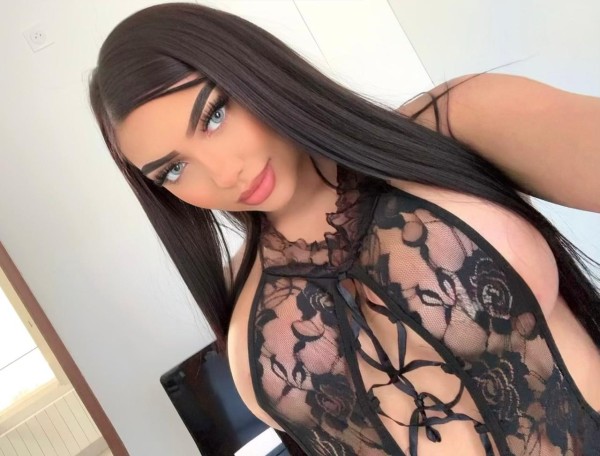 */SOFIA SEXY SENSUAL DULCE CARIÑOSA ARGUINEGUIN