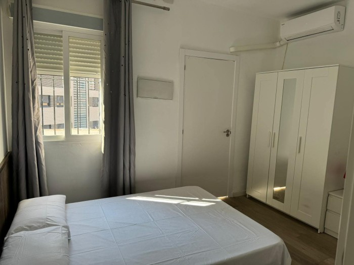 603940483 HABITACIONES EN ALQUILER SEMANAL