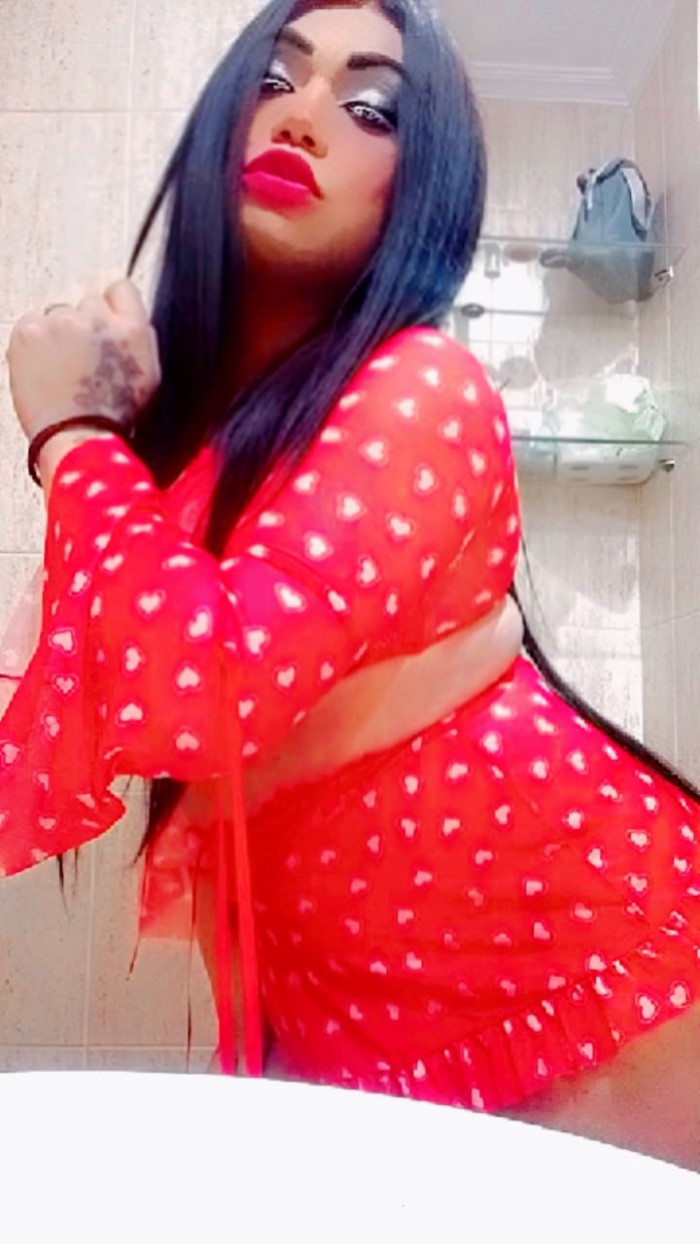 RIKA TRANS CACHONDA CON GANAS DE FOLLAR DISPONIBLE