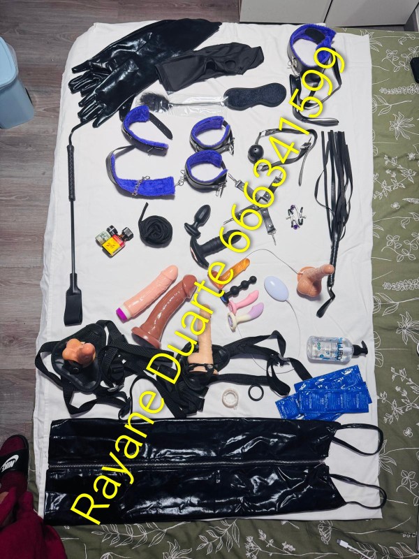 Ven y cumple tus fantasías secretas conmigo.