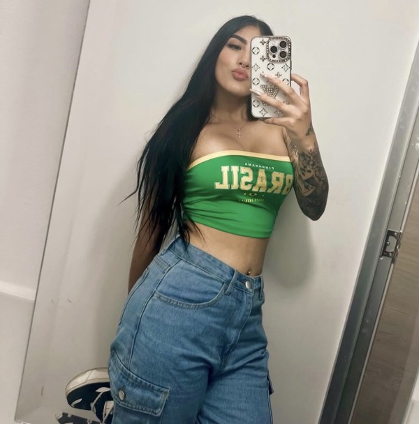 Una princesa  juguetona cumplo tus fantasías