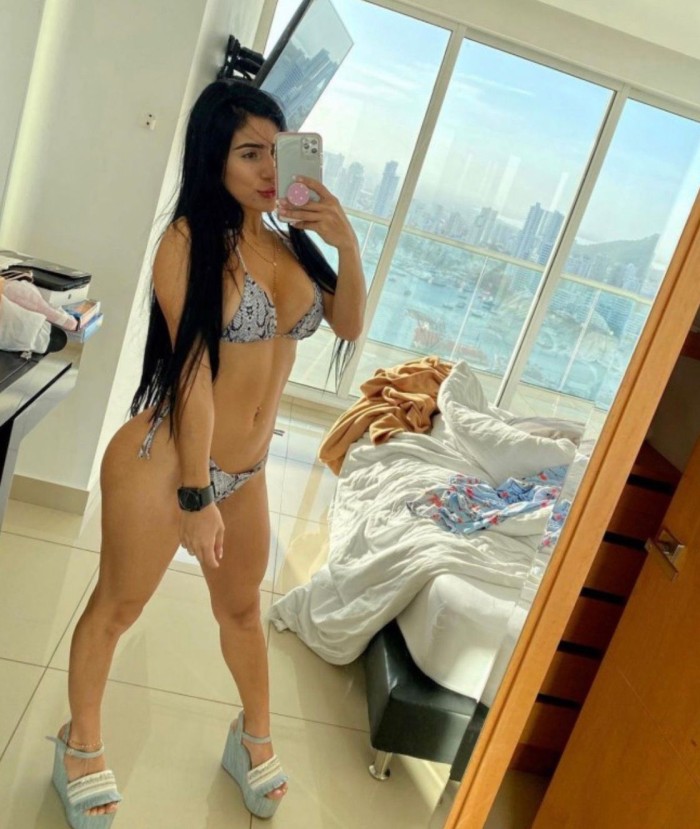 VALERIA CACHONDA DISPONIBLE