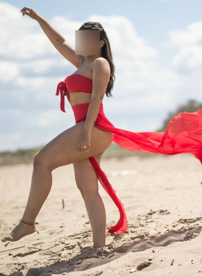 SOFIA CHUPONA, MORBOSA Y SEXUAL QUIERO FOLLAR DURO