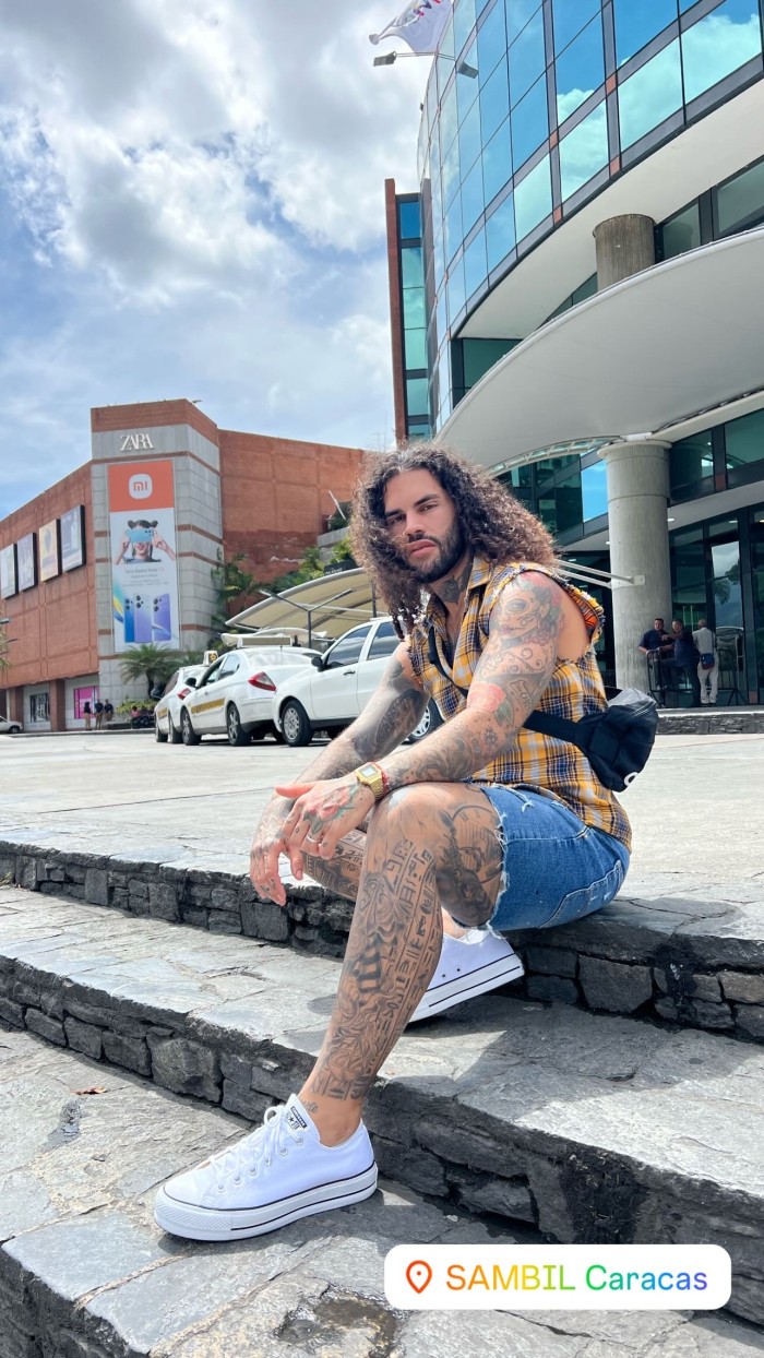 Novedad en tu ciudad. Gran polla XXL para tu trase