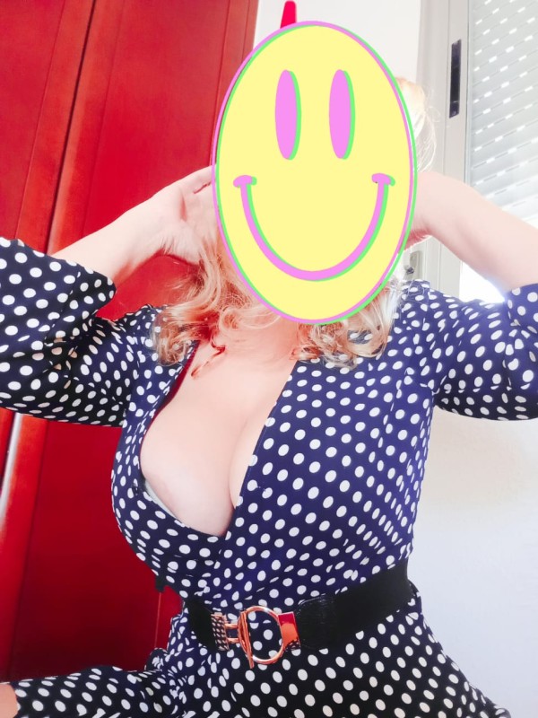 Pajita asegurada con esta tetona rubiaza.CORDOBA