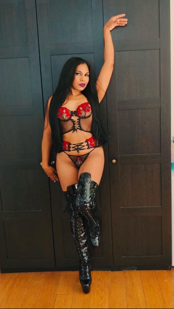 NOVEDAD Belleza Tropical, Cuerpo Caribeño