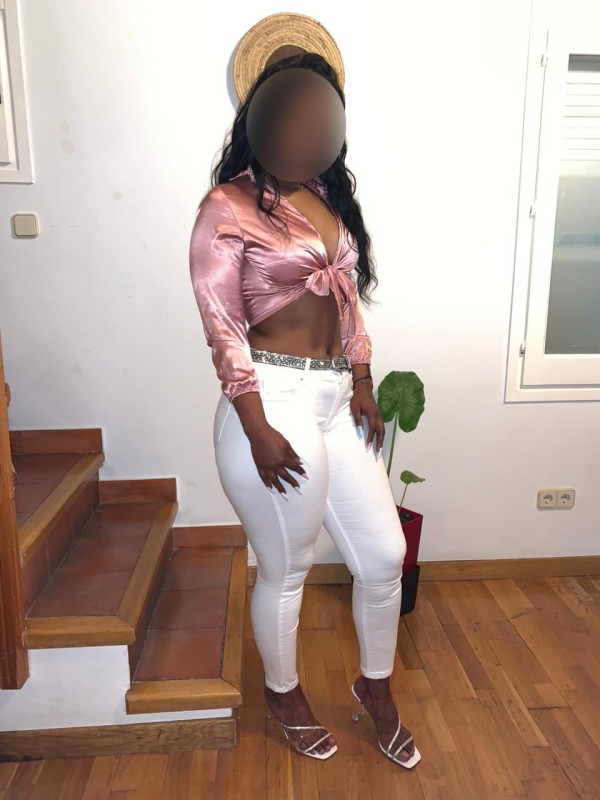 NOVEDAD KEISHA!! FOGOSA FIESTERA CARIÑOSA DISCRETA en  Seu d’Urgell