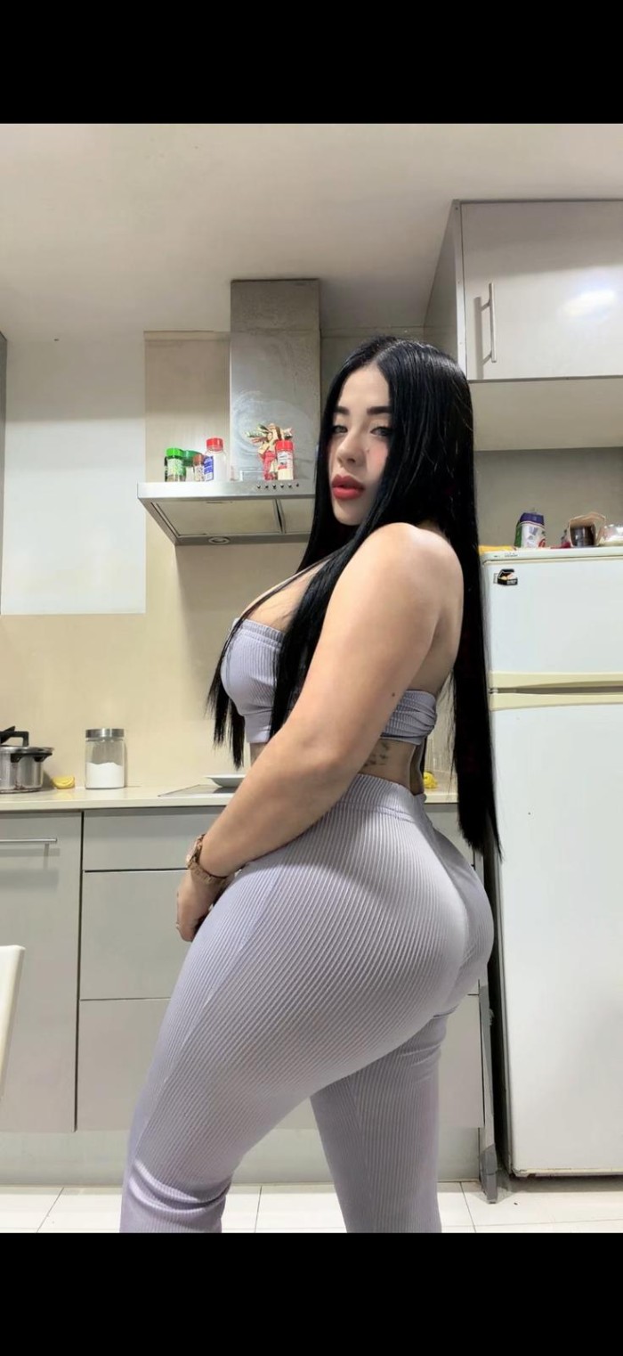 COLOMBIANA NUEVA EN CANARIAS EXCELENTES CURVAS