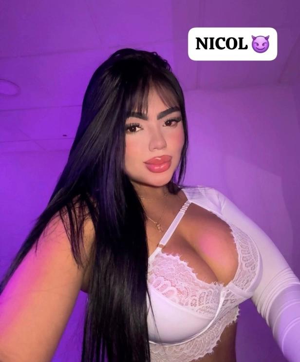 Nicol colombina en domicilio, fiesta, mucho sexo!!