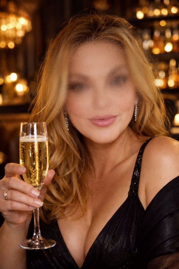 663209114 Mayte REINA DEL DESEO Y LA PASIÓN