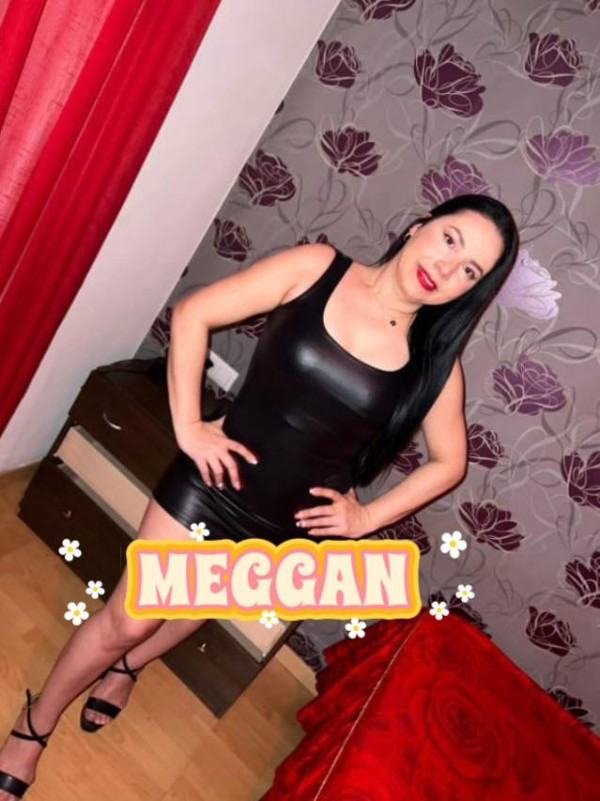 VARIAS AMIGAS PARA TI EN PUERTO DE ALCUDIA 24H