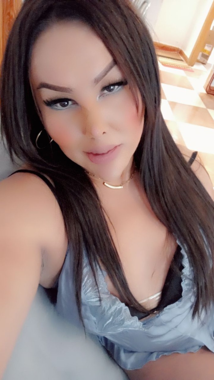 FEMENINA NATURAL Y MENTE ABIERTA 611270031