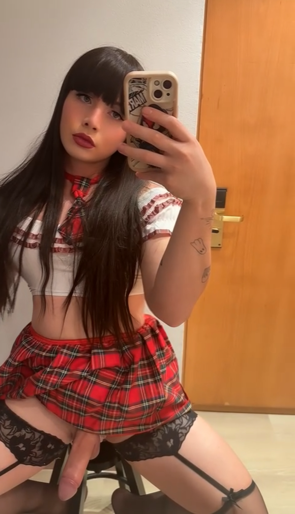 Jovencita brasileña activa y passiva